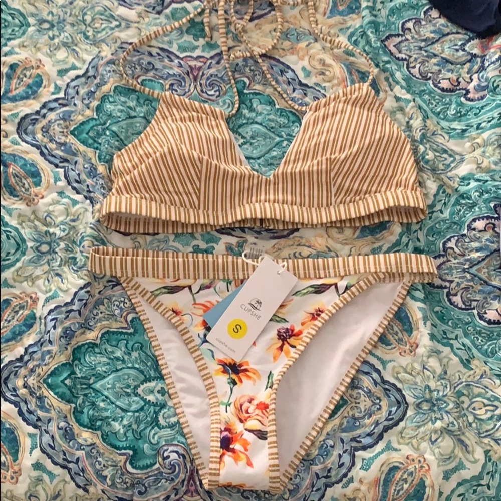Cupshe swimsuit